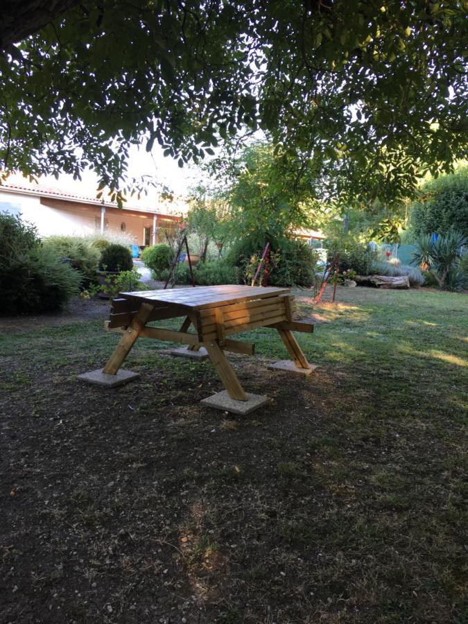 Chambres D Hotes Villa Anani Cosson Alex Barbezieux-Saint-Hilaire Esterno foto